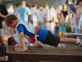 Спортивные севастопольские семьи сразились за победу на фестивале ГТО