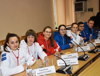 Севастопольские участники первого съезда движения детей и молодежи обсудили планы дальнейшей работы