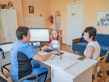 Заслуженный врач Севастополя Светлана Гончарова работает в педиатрии более 30 лет