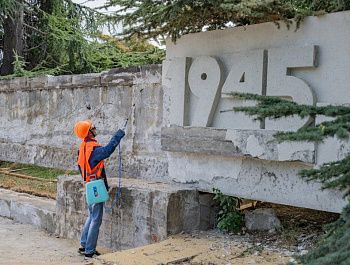 В Севастополе приступили к реставрации памятника подводникам-черноморцам