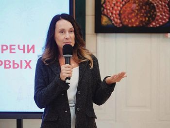18 школьников Севастополя получили первые паспорта