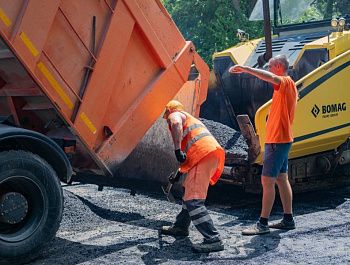 Большую внутриквартальную дорогу в Ленинском районе сдадут раньше срока