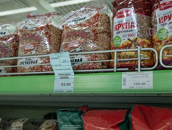 Севастопольские торговые сети сохраняют запасы продуктов и рабочий график в условиях ограничений