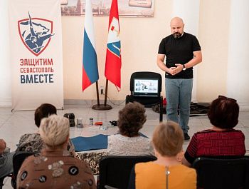 В Инкермане прошли занятия по первой помощи в рамках общегородской инициативы «Защитим Севастополь вместе»