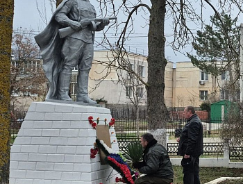Память, объединяющая поколения