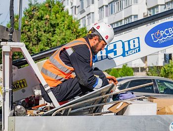 Более 370 светильников установят на улицах Казачья и Лиговская до конца октября
