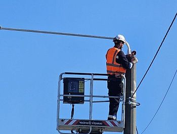 На улицах Тарутинской, Коли Пищенко, Багрия и Брестской обновляют наружное освещение