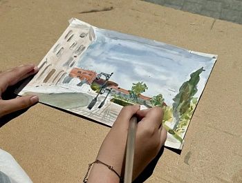 Юные художники Севастополя пишут город на летних пленэрах